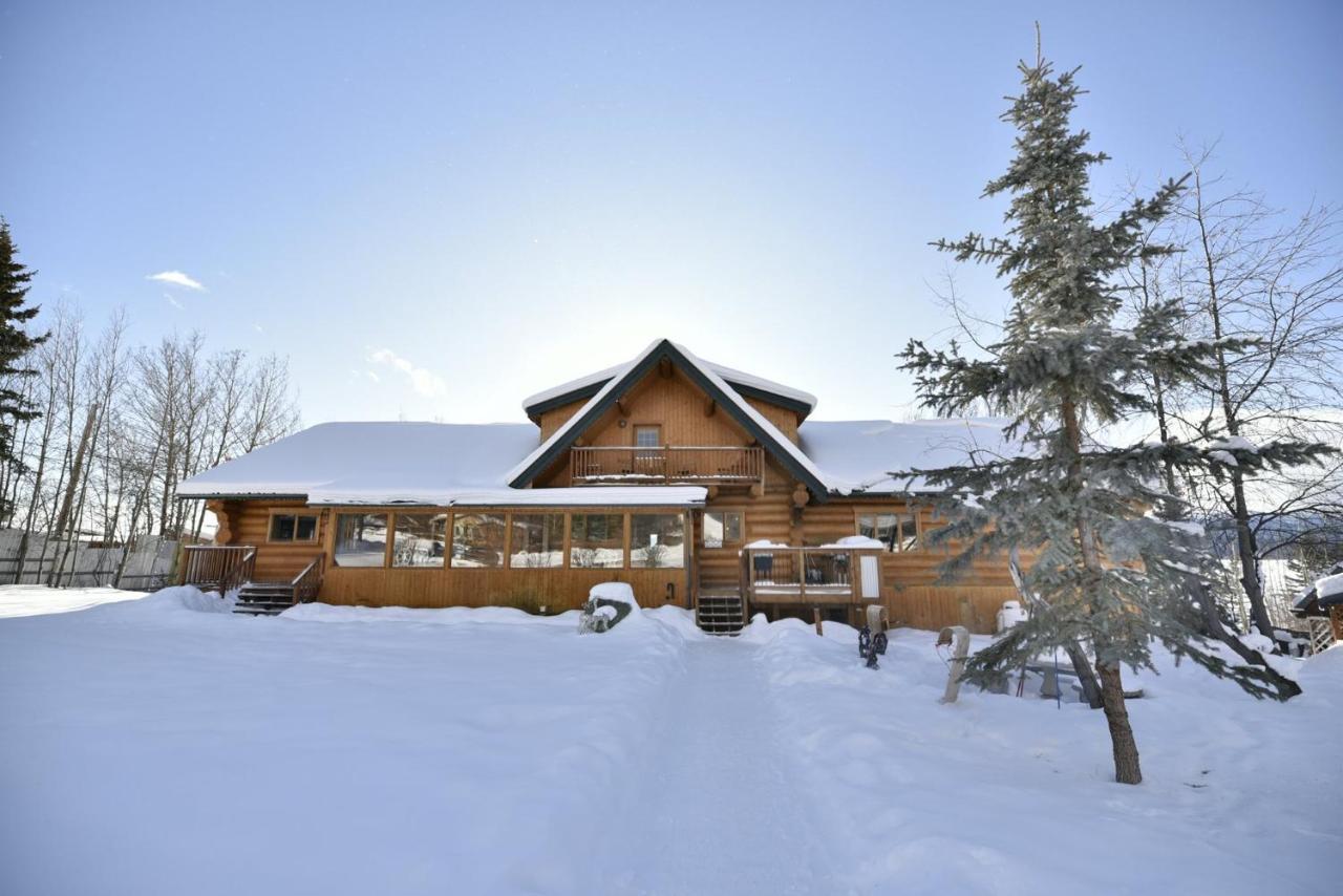 Inn On The Lake - Whitehorse Marsh Lake Exterior photo